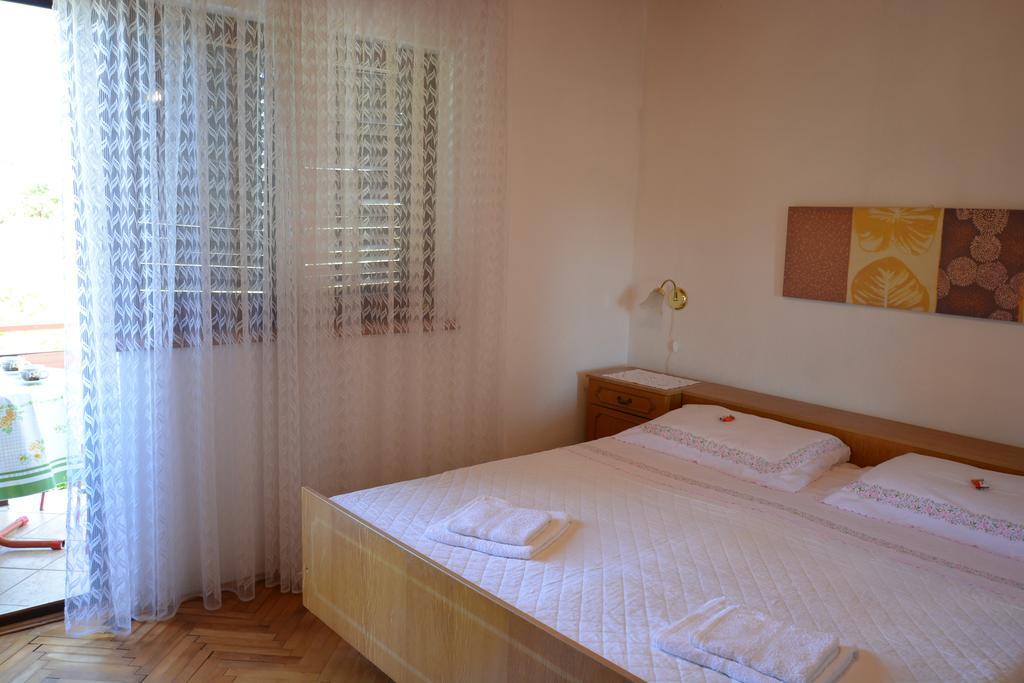 Apartment Slavica Kornić Exterior foto